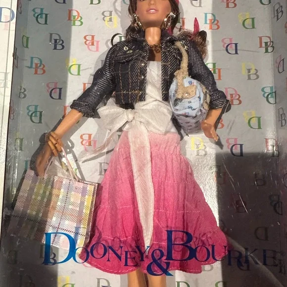 Brand new in box limited edition dooney and Burke Barbie - Picture 6 of 11